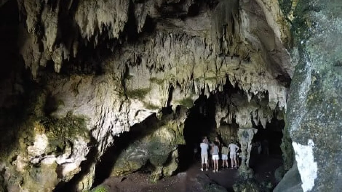 afaire-grotte.jpg