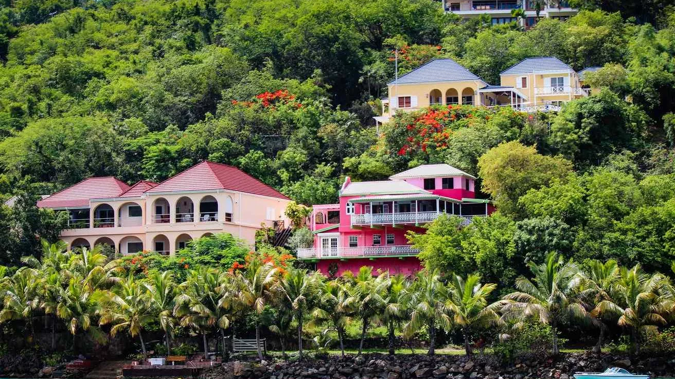 Maisons colorées sur Tortola