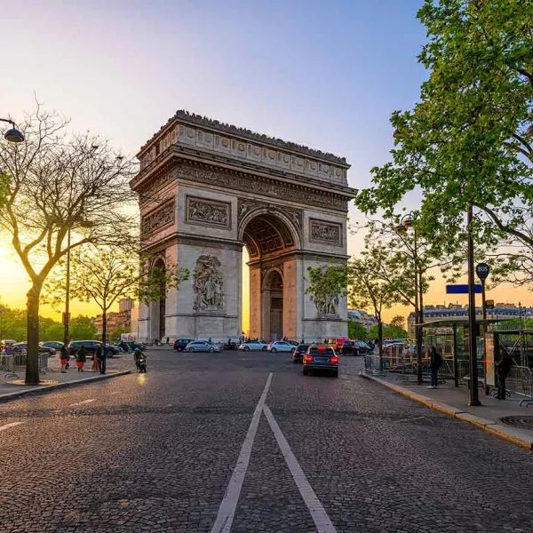 Partez et découvrez Paris.