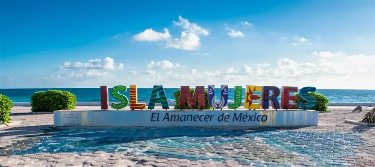 Bienvenue à Isla Mujeres à Cancun au Mexique