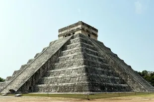 Pyramide du Mexique à Cancun