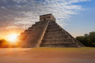 Temple de Kukulcán au Mexique à Chichén Itzá