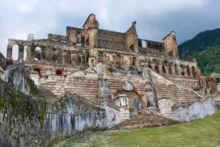 25 - palais sans souci haiti(vignette).jpeg