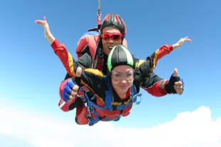 saut en parachute martinique.jpg